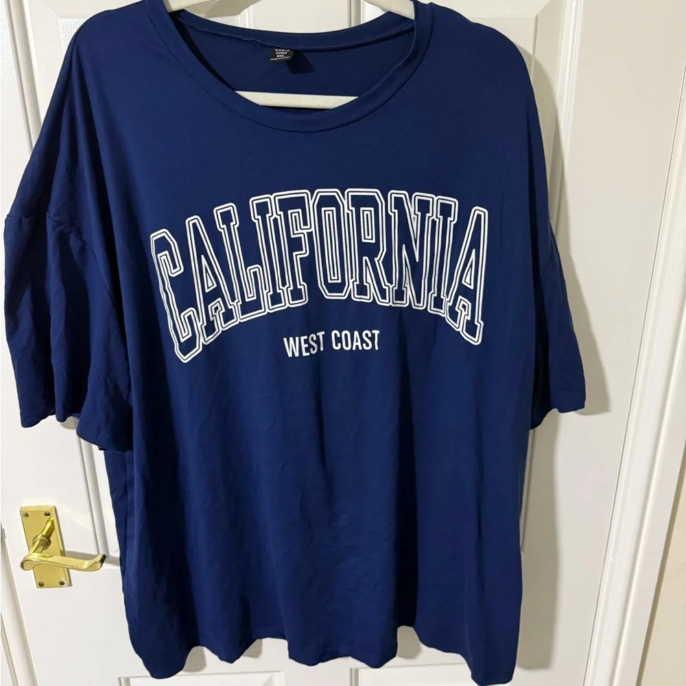 2/$15 SHEIN Letter Graphic Drop Shoulder Tee California Plus Size T-Shirt 3X - Picture 2 of 5